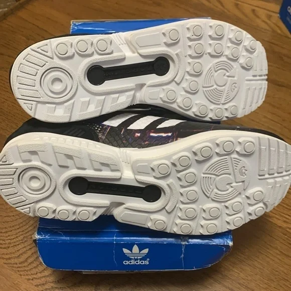 Adidas ZX FLUX Torsion Originals Black Print Size 9 NWT NWB - Picture 5 of 7